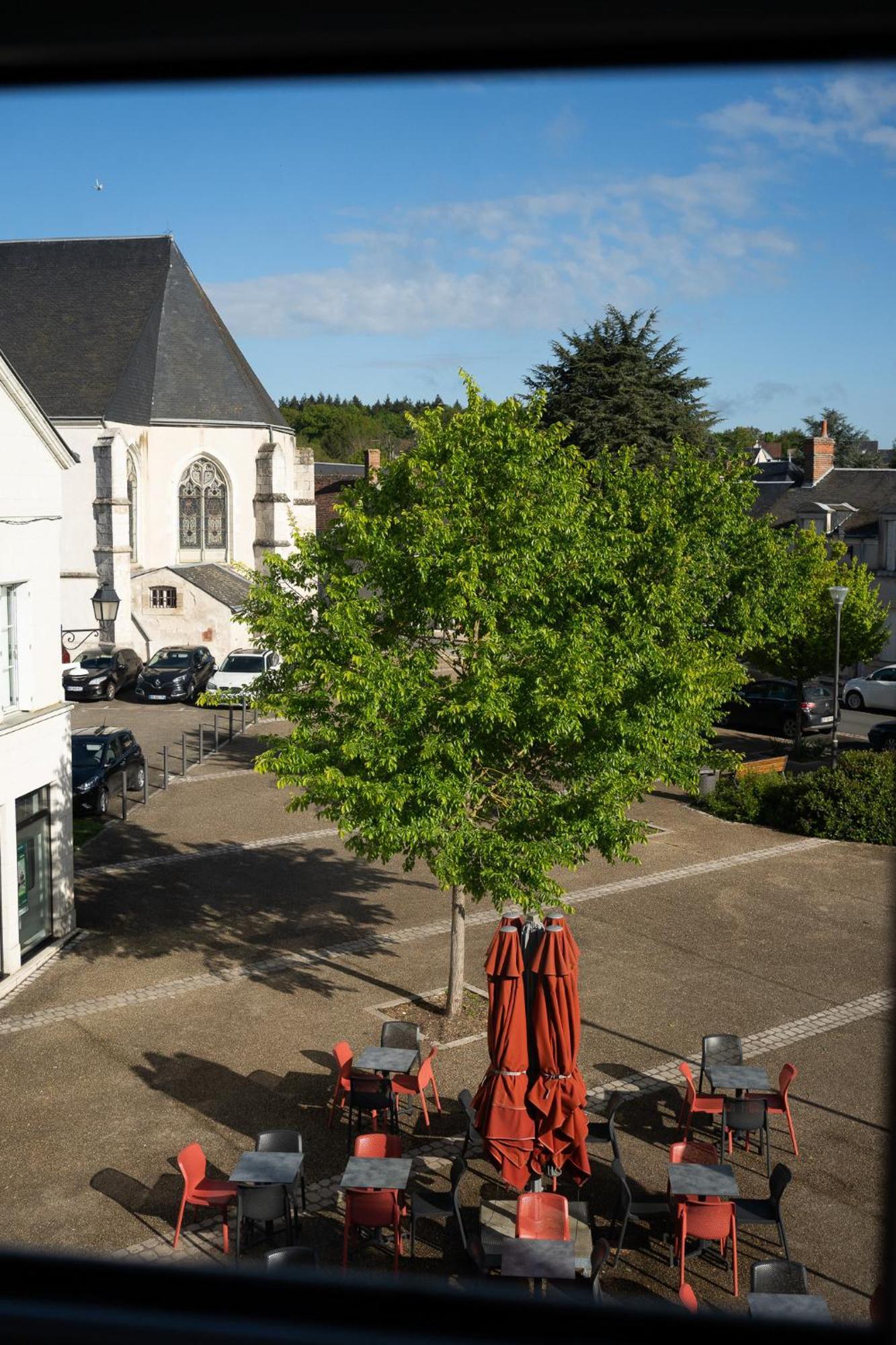 Appartements Plein Centre, A 5 Minutes Du Chateau Onzain Extérieur photo
